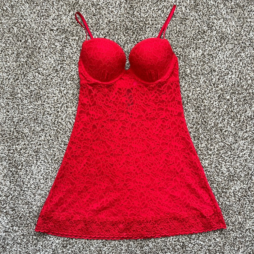 Victoria’s Secret Lingerie :: Size M